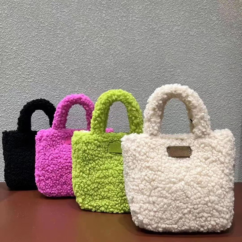 

Lamb Wool Duffel Bags Fashion Handbags Winter Totes Women Shoulder Bag, 15.5*15*6cm