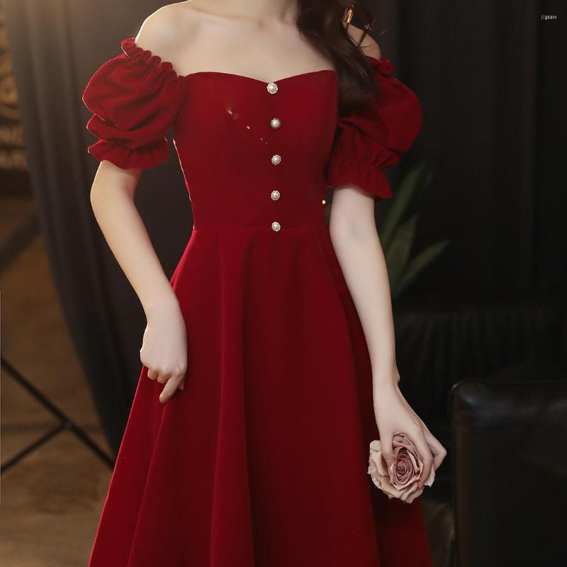 

Party Dresses S-2XL Elegant Puff Sleeve Strapless Slim Sexy Black Red Wedding Coctail Buttons Host Vestidos De Fiesta 9656