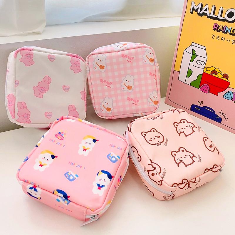 

Cosmetic Bags Cute Bear Large Capacity Sanitary Napkin Storage Girls Cartoon Physiological Period Tampon Organiser Bag Mini Makeup