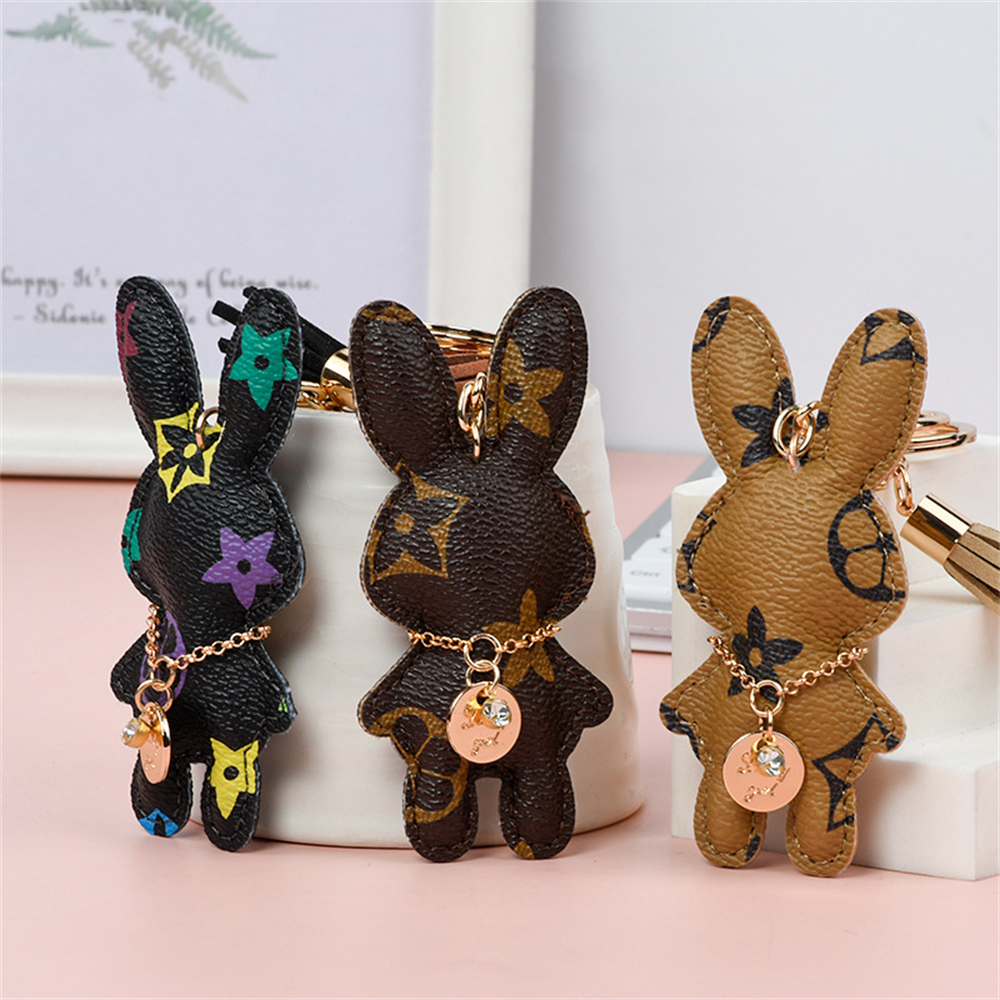 

Designer Keychains for Women PU Leather Fashion Key Chain Woman High End Bad Bunny Cute Luxury Keychain Bulk