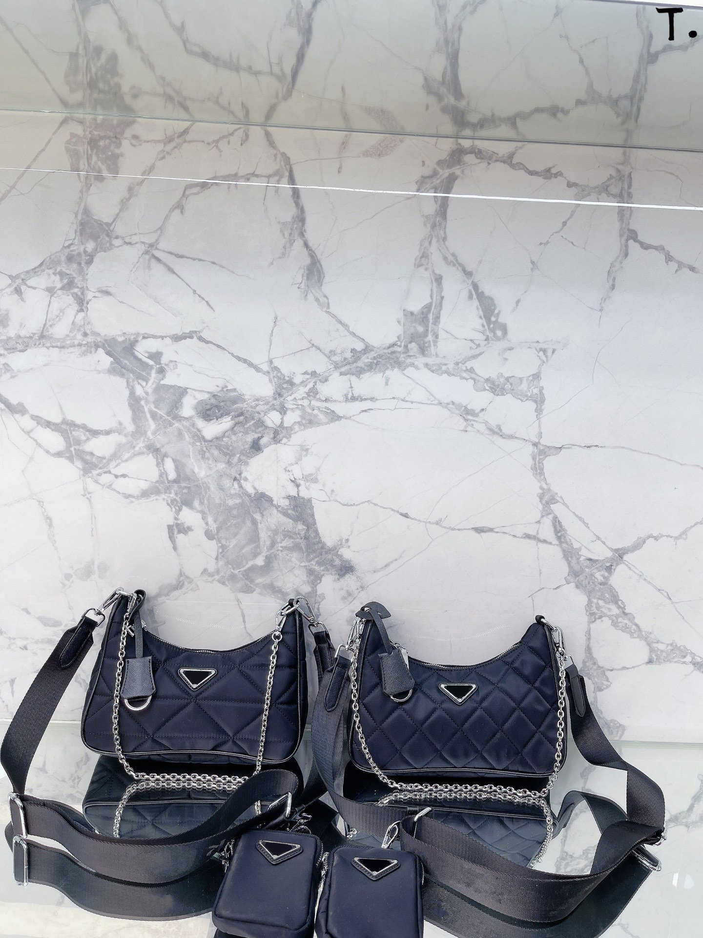 

Designers bag 2005 Hobo Triangle and diamond style New Fashion Hot-Sale Exclusive Casual Collocation Backpack Designer Handbag Bags Bags Shoulder Famous Designers, Welcome to purchase