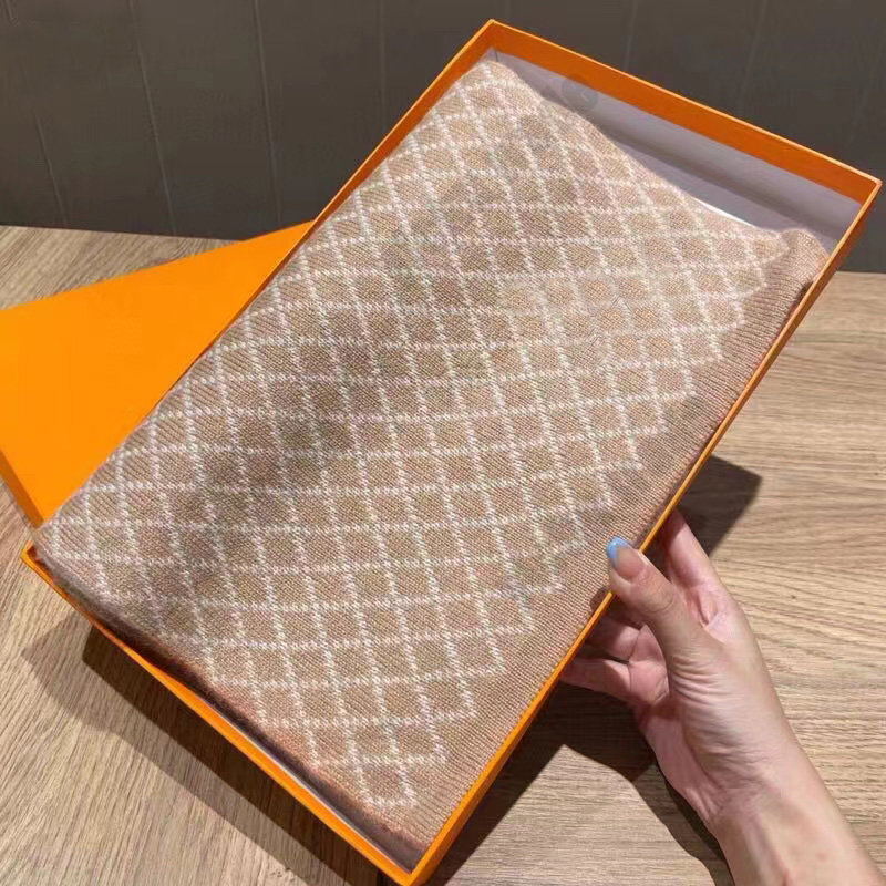 

New Luxury Brand Designer H Scarf Men High Quality Cashmere Business Horse Scarves Winter Warm Shawl Vintage Scarves Gifts