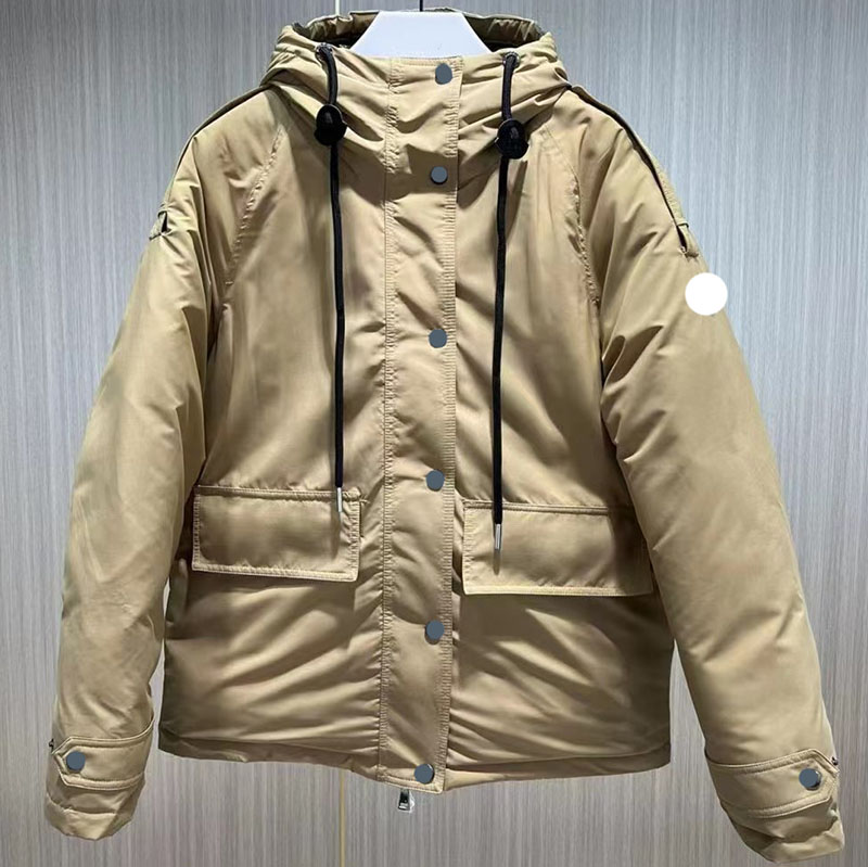 

Maya Designer men Down Parkas Embroidered Badge Women's Large Pocket Stand up Collar Hooded Short Winter Jacket Love the Same Thickened Warm Windproof Coat, Supplement (not shipped separately)