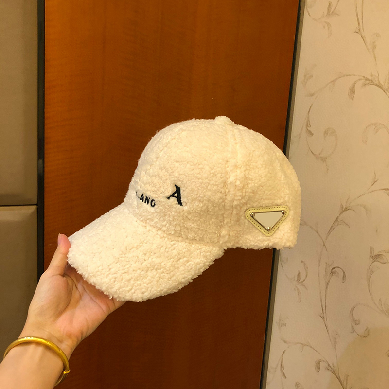 

Luxury Brand Bucket Hat Designer Womens Warm Wide Brim Hats Stylish Mens Classic All Match Caps Beanie Cap Fashion Sports Caps D22110205JX, White