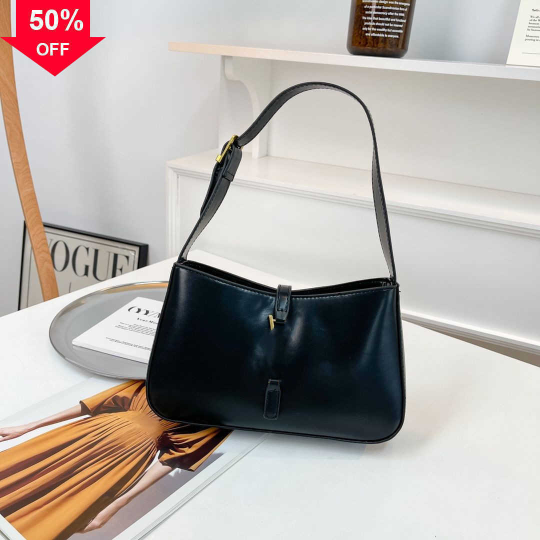 Sac à main de créateur de luxe Sac Haute Couture 2022 Nouvelle mode Tout va avec le style étranger Sac à main à bandoulière unique à bas prix d'u