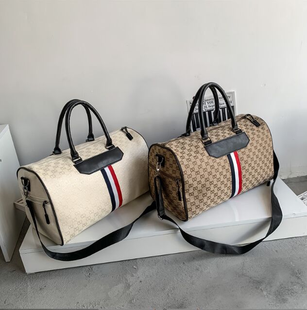 

Design Travel Duffle Bag Women Men Space Leather Large Capacity Fitness Gym Boarding Bags Luggage Letter Printing Handbag girls boys backpacks, Withlogo