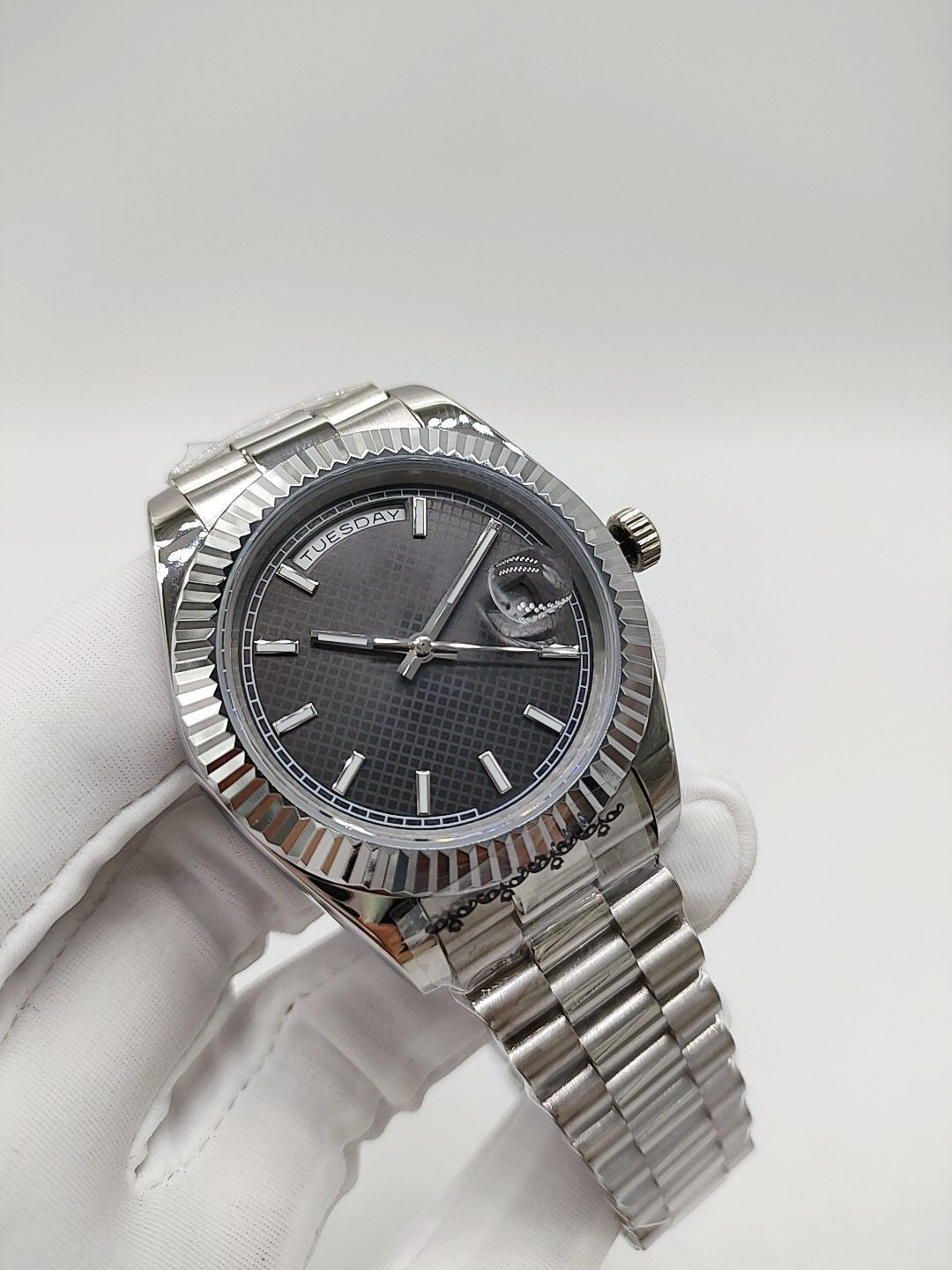 

Mens Automatic Movement Watches Silver Stainless Steel Strap 41mm Diamond Men Mechanical Watch Fashion Men's Wristwatch Sports Designer Man Wristwatches Clock, Waterproof