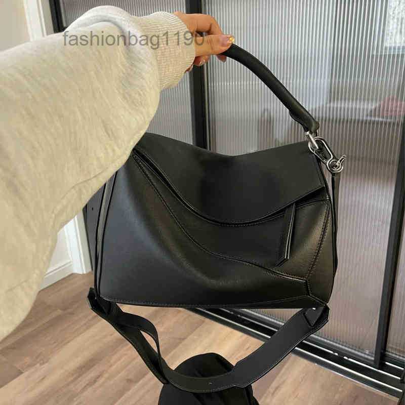 

Designer Bags loews Fashion Puzzles Bag Leather Mini Geometric Portable Splicing Soft Leather Women's Single Diagonal Pill M6VI, Small 23 x 11 x 15