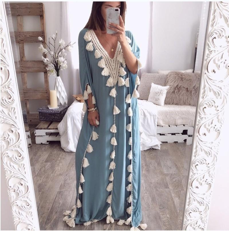 

Ethnic Clothing Sell Middle East Large Size Kaftans Muslim Women Longue Dresses Turkey Fashion V-Neck Tassel Robe Islam Femme Casual Gown