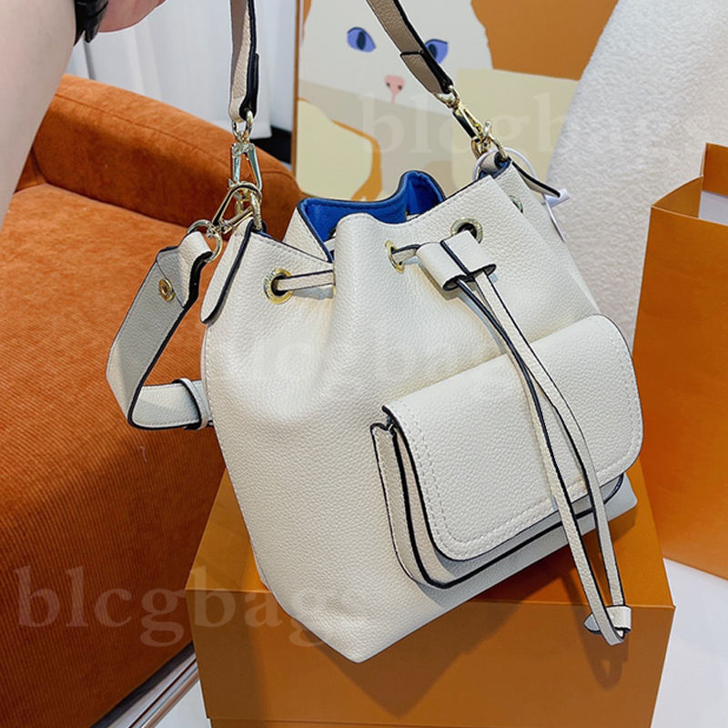 

Luxury Designer Shoulder Bags Women Fashion Handbag Modern Classic Totes Temperament Shopping Bag Casual Coin Pocket 2 Colors, White