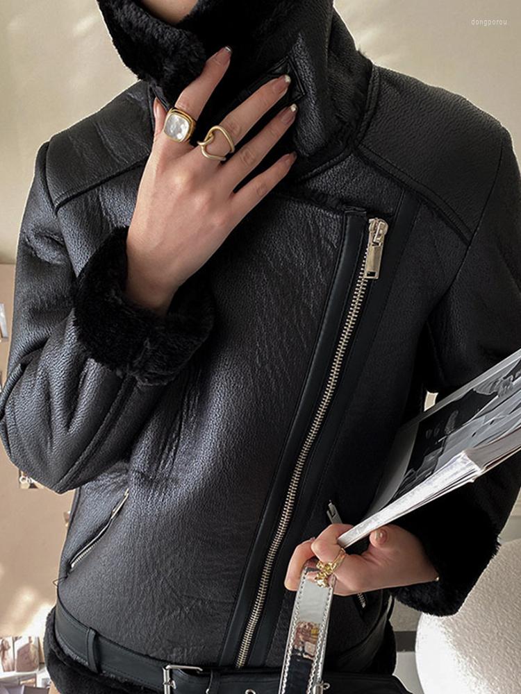 

Women' Leather FTLZZ Winter Women Thick Warm Faux Fur Jacket With Belt Streetwear Female Moto Biker Loose Coat Sheepskin Outwear, Beige