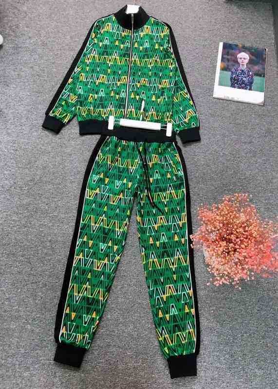 

Womens Two Piece Pants Stylish Striped Logo Print Zip Cardigan Jacket With Striped Ankle Pants 2 Piece Sets Luxury Designer Tracksuits, 18