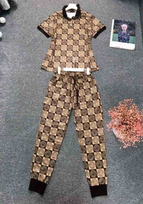 

Womens Two Piece Pants Classic Logo Print Stylish Panel T-shirt Pants 2 Piece Sets Luxury Designer Tracksuits Women Clothing