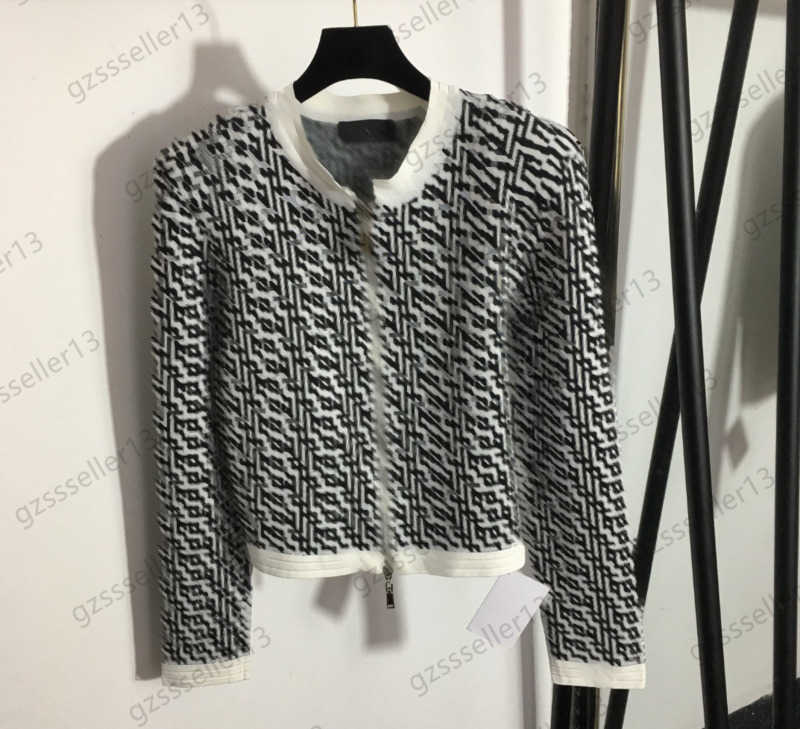 

Cardigans Women Sweater Maze Pattern Printing Short Knitted Cardigan Color Round Collar Zipper Front Long Sleeve Knitwear Designer Brand Womens Wear 2 Colors 1970, 10