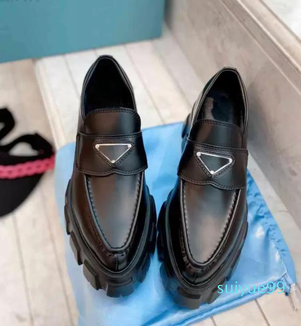 

Designer Shoes Quality Leather Loafers Fashion Dress Shoe Social Chunky Sneakers Pointed Platform Mules Triangle Sneaker