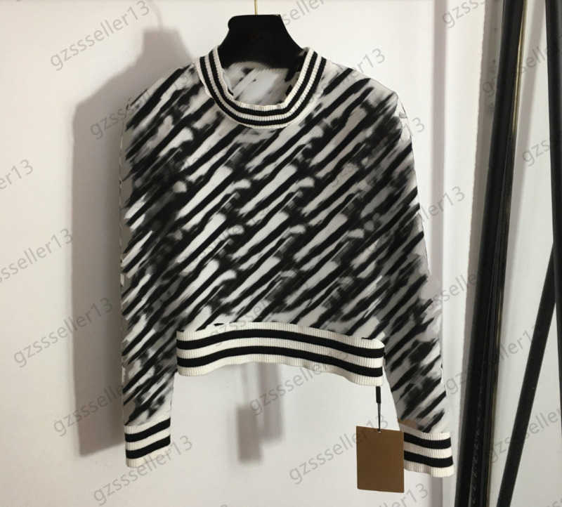 

Fashion Womens Sweater Cardigans Contrasting Colour Stripe Print Round Neck Pullover Knitted Sweaters Short Slim Temperament Knitwear Women Apparel 2 Colors 1970