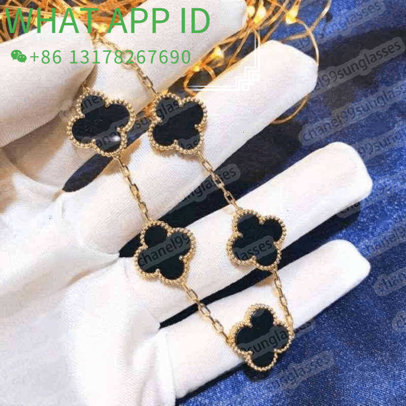 

Classic Fashion 4 Leaf Clover Charm Bracelets Bangle Chain 18K Gold Agate Shell Mother-of-Pearl for Women Girls LinkA00045