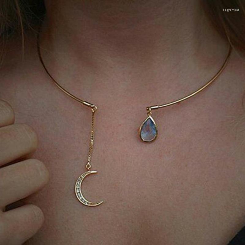 

Choker Moon Pendant Chains Necklaces For Women Bijoux Crystal Rhinestone Necklace Gold Color Collares Party Jewelry Gift