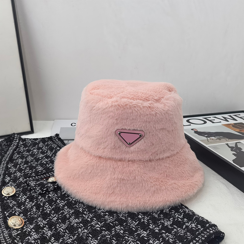 

Desingers bucket hats Luxurys Wide Brim Hats solid colour letter sunhats fashion trend travel buckethats temperament hundred hat very good 10 colours, Khaki