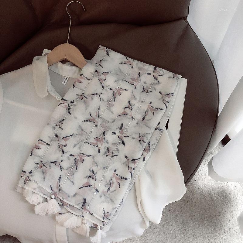 

Scarves Spring Bird Print Fringed Scarf Women Travel Shawl Sunscreen Literary Ethnic Style Cotton