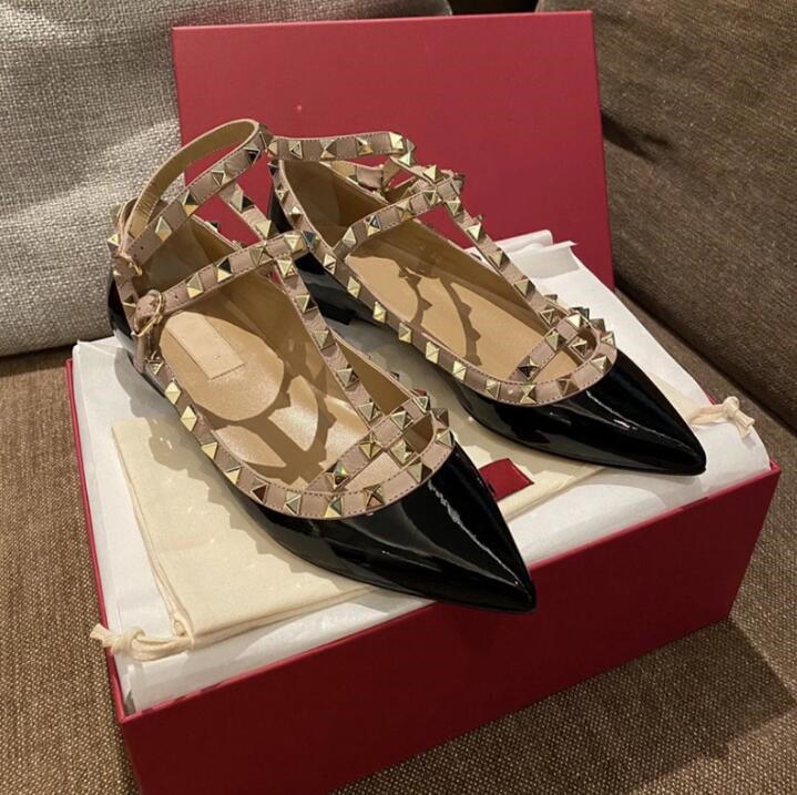

Rivets Pointed Flat Shoes Sandals Genuine Leather Shallow Nude Black Shiny Women's Brand Red Wedding Shoes with Box 34-44