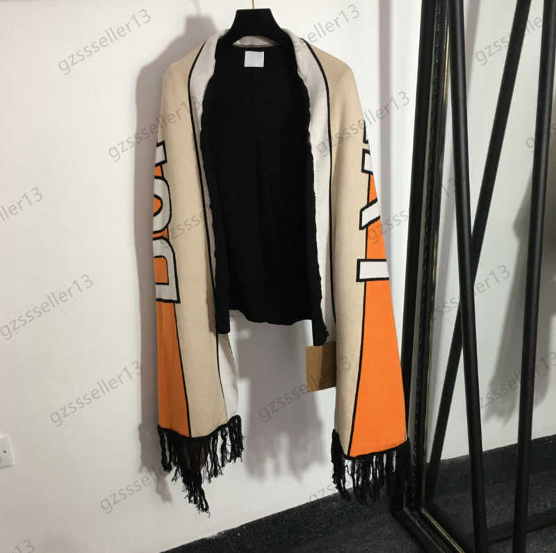 

Luxury Womens Jacket Patchwork Striped Letter Print Knitted Shawl Irregular Fringe Design At Both Ends Autumn Winter Warm Fashion Women Apparel 1970