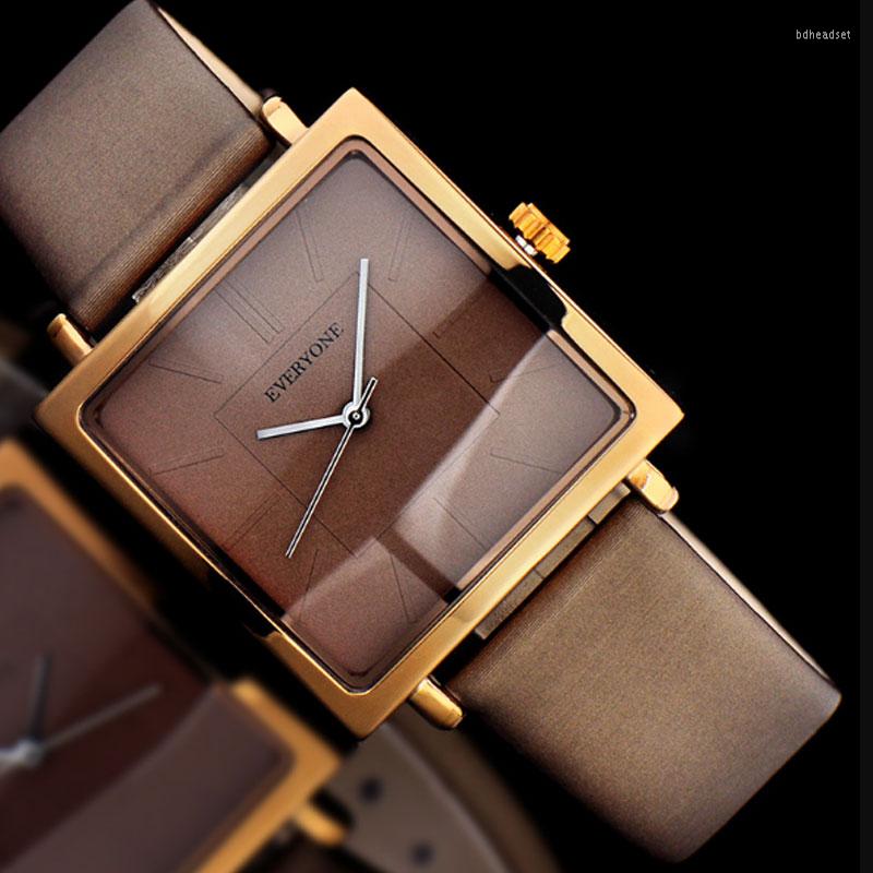 

Wristwatches Square Women Watches Leather Band Quartz Watch Elegant Ladies Dress Business Simple Waterproof, White