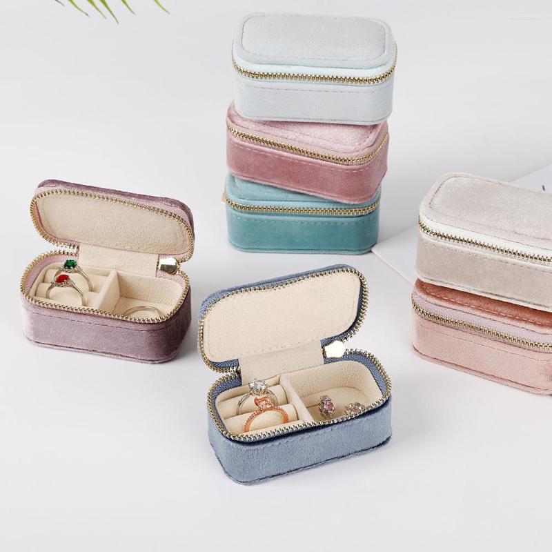 

Jewelry Pouches Creative Velvet Ring Boxes Small Case Storage For Wedding Earrings Necklace Bracelet Jewellery Organizer Display Box