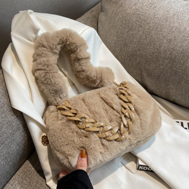 

Evening Bags Faux Fur Tote Thick Chain Retro Crossbody For Women 2022 Design Winter Shoulder Handbags, Beige
