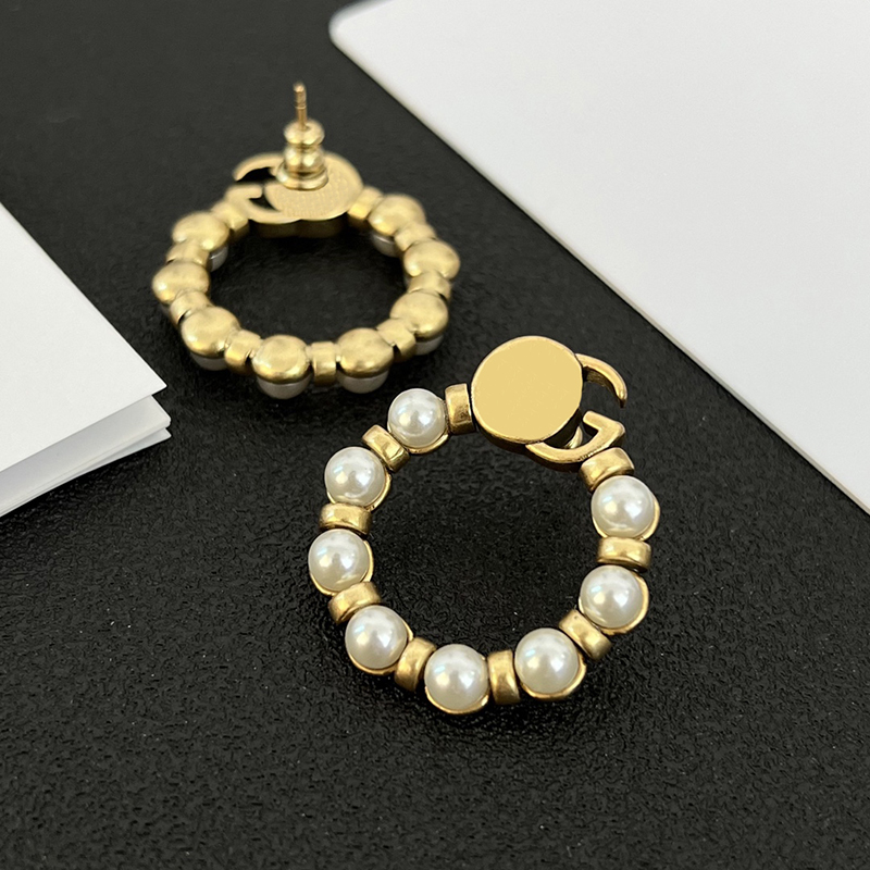 

Designer Fashion Earrings Trend Womens Circle Pearl Earring Explosive Stylish All Match Earrings Vintage Premium Earring D22110401JX