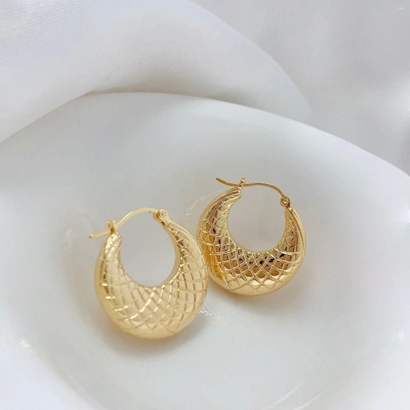 

Backs Earrings MADALENA SARARA 18K Yellow Gold Circle Shape Fish Pattern Dimensional Women Stud Au750 Stamp