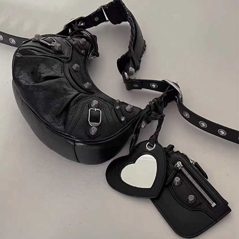 

Balenicass Design leather biker bag 2022 New Fashionable Small motorcycle armpit Versatile tassel three in one month ruffled single shoulder cross body women's, Not for sale do not shoot