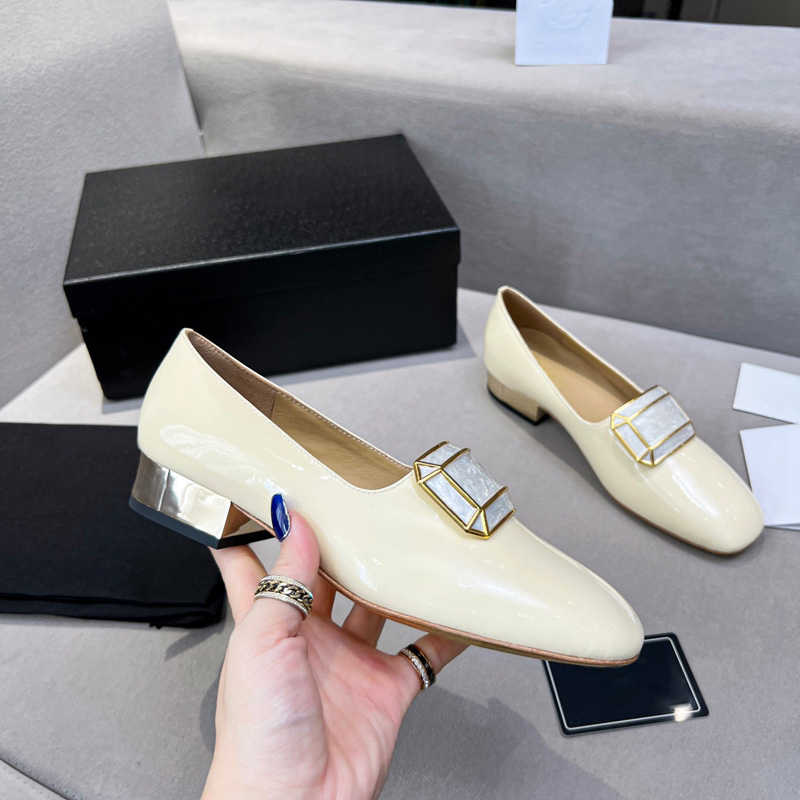 

Women Top-quality Black Leather Shoes Flat Heeled Pumps Preppy Penny Loafers Casual Moccasins Lady Wedding