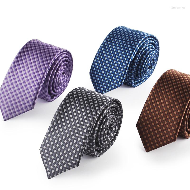 

Bow Ties High Quality 2022 Designers Brands Fashion Business Casual 5.5cm Slim For Men Skinny Necktie Checkered With Gift Box