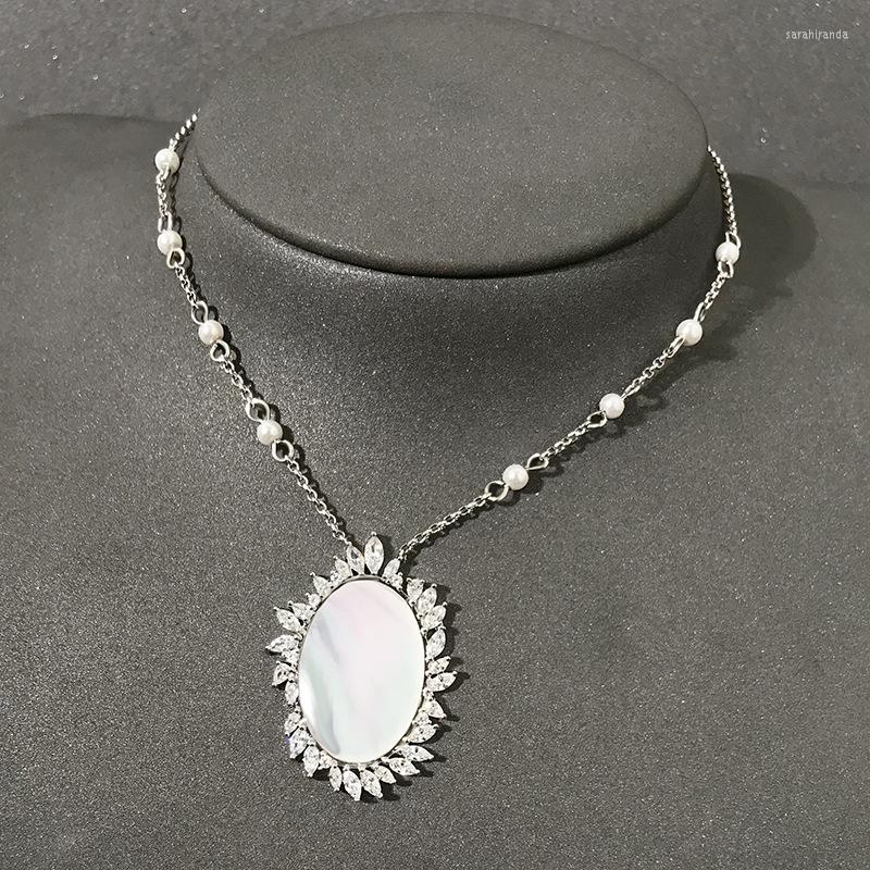 

Pendant Necklaces UMGODLY Fashion Necklace Micro Zirconia Stones Silver Color Spark Branches Mother Shell Festival Women May Jewelry