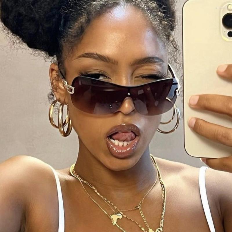 

Sunglasses One Piece Y2k Punk Women Men Rimless Sun Glasses Fashion Designer Eyeglasses Lady UV400 Oculos