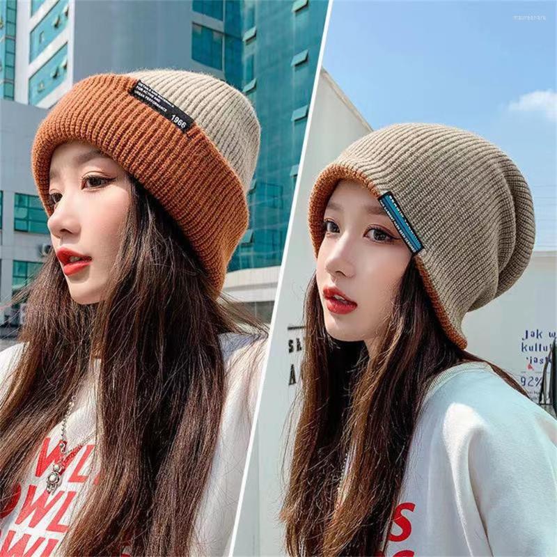 

Berets Unisex Winter Loose Double-Layer Thick Warm Knitted Hat Double-Sided Contrast Color Woolen Dome Patch Age Reducing