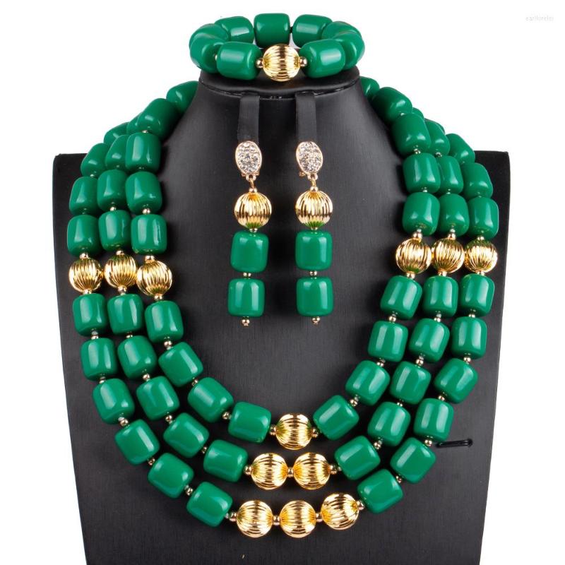 

Necklace Earrings Set Green African Bead Wedding Jewelry Artificial Coral 3 Layers Bib Women Bride Party Accessories, Picture shown