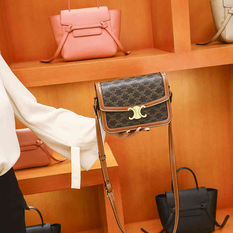 

Laohua Triumphal Arch Leather Bag Female 2021 New Fashion Summer Crossbody Small Square Box Tofu, White