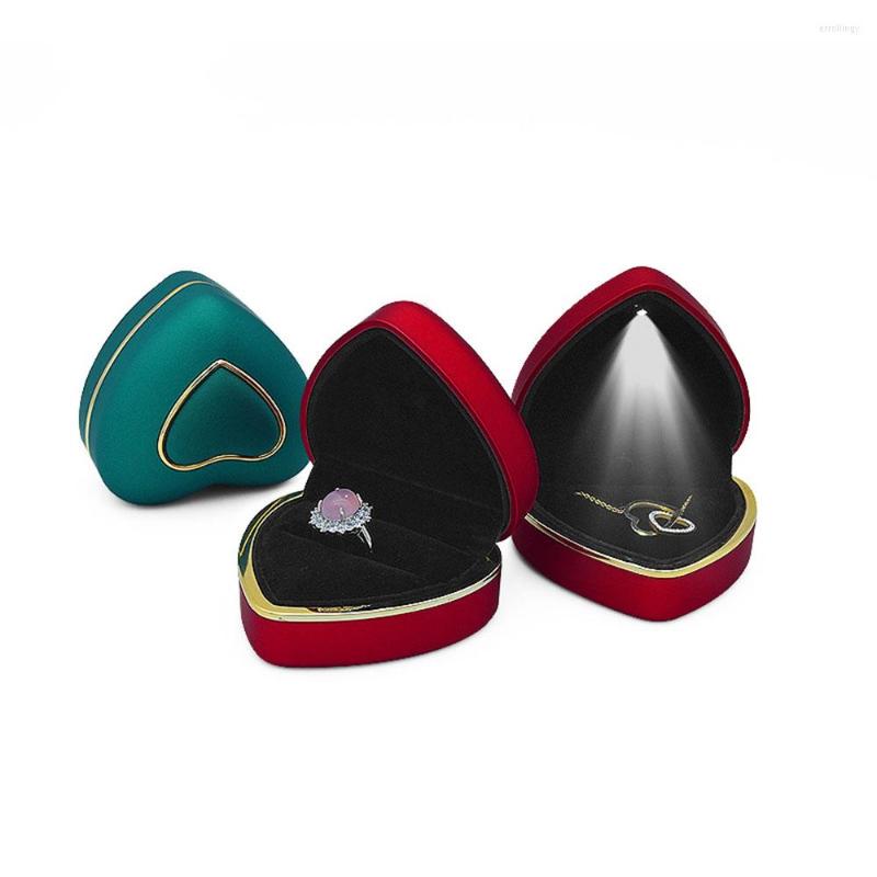 

Jewelry Pouches Heart Shaped Ring Box With Fashion Golden Edge Display Case Led Light Engagement Rings Storage For Necklace Earrings
