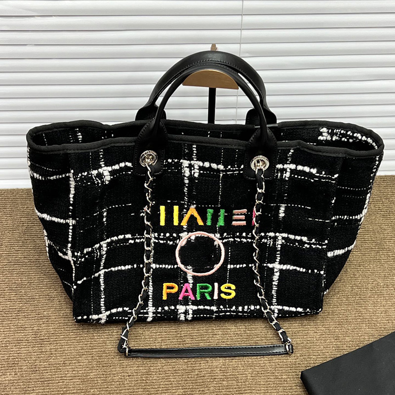 

22P Womens Jumbo Linen Beach Tweed Shopping Bags Designer Deauville Chain Top Handle Totes Silver Metal Hardware Matelasse Chain Pockage Handbags 38X32X13CM, Black