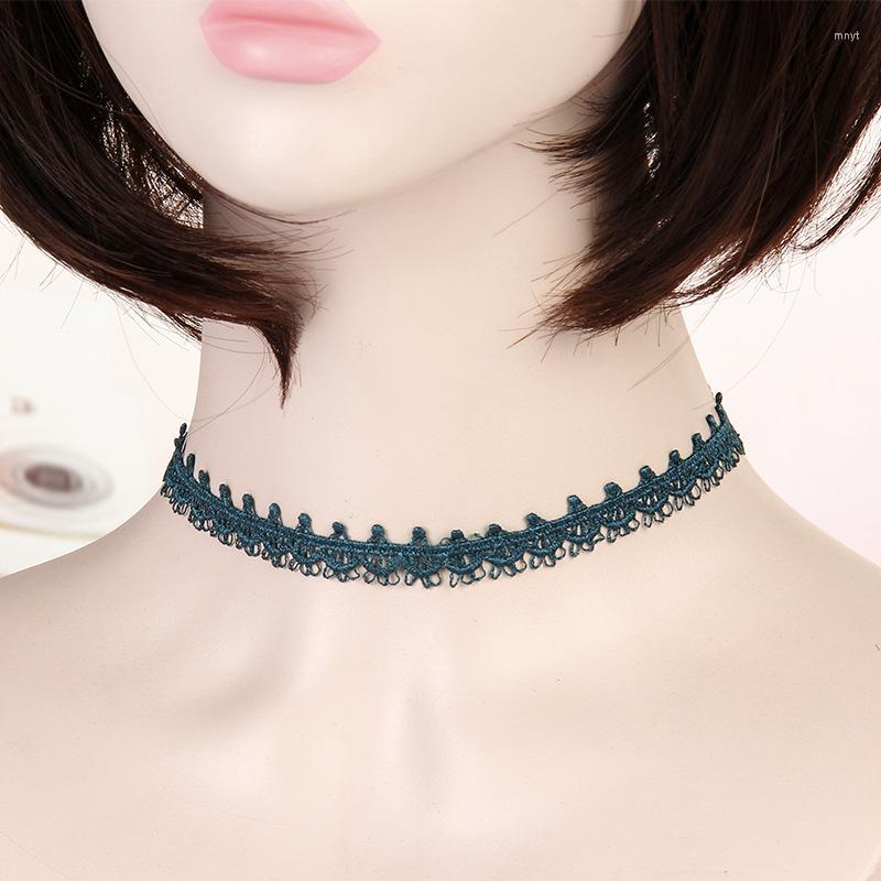

Choker Single Layer Lace Necklace Women's Versatile Fashion Short Retro Temperament Clavicle Chain Women