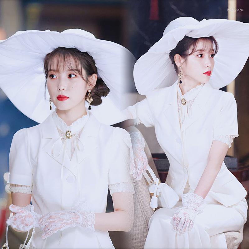 

Work Dresses IU DEL El 2022 Korean Drama White Short Sleeve Blazers Women Fishtail Long Skirt Lace Shirts Elegant Lady Two Ppiece Set, Blazer and skirt