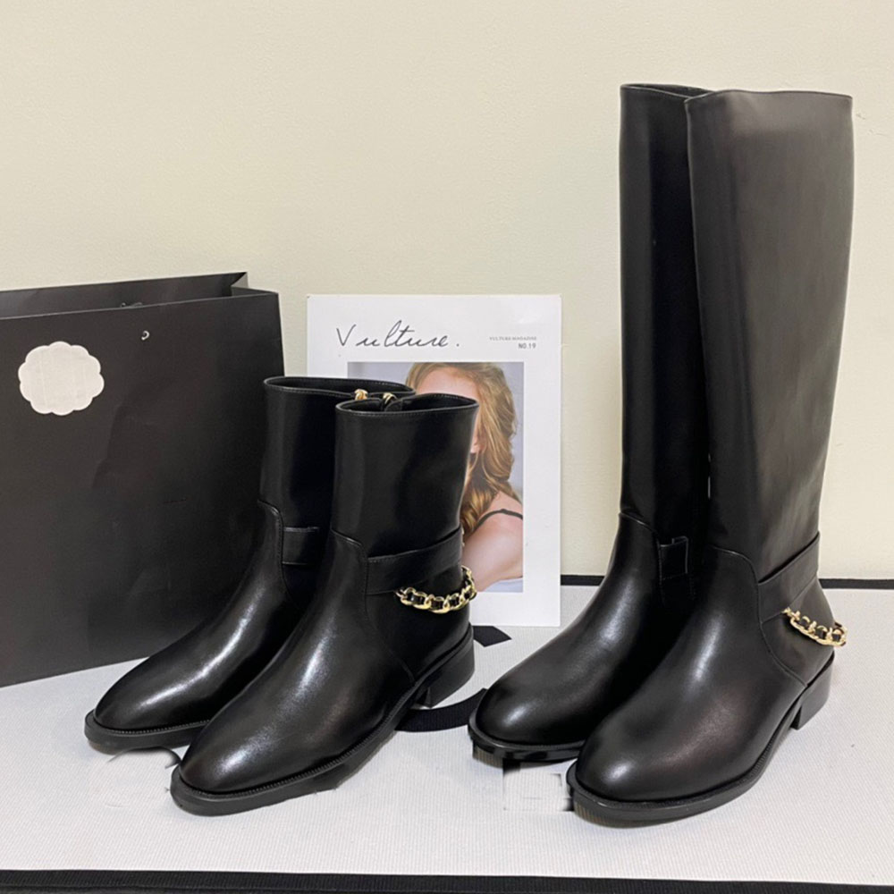 

Luxury Brand Popular 2022 New Women's Chain Mid length Boots Small Fragrant Tall Rider's Round Head Motorcycle Boots with Thick Heels No More Than Knee, Black