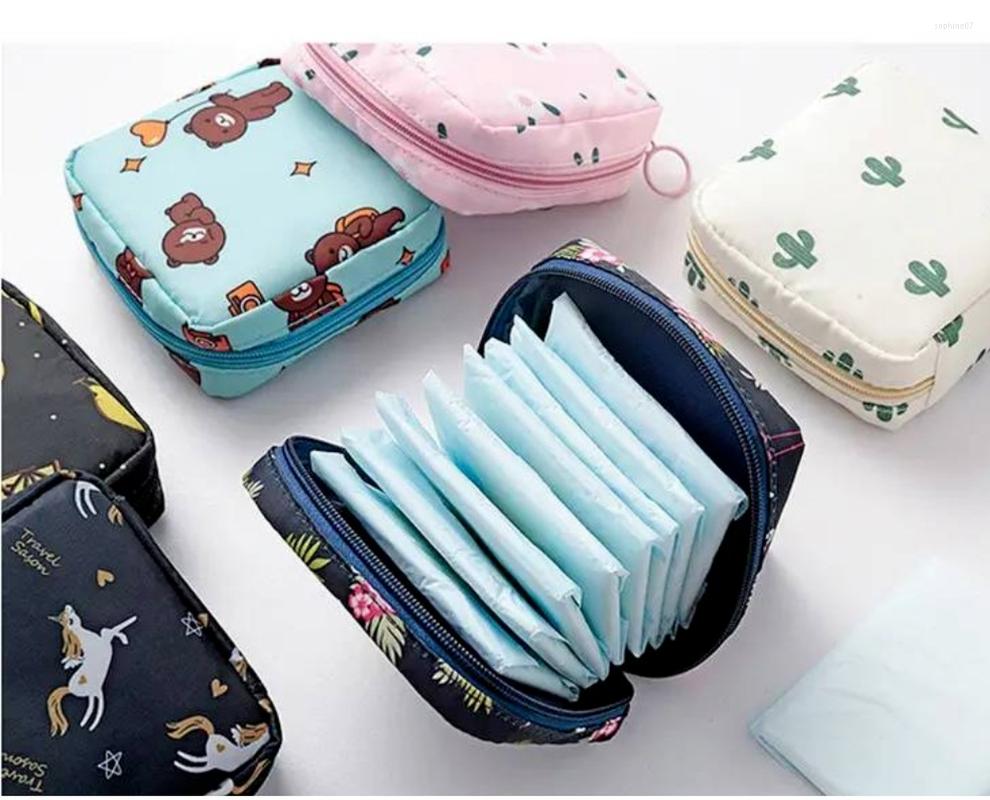 

Makeup Brushes Small Cosmetic Bag Girl Lipstick Women Make Up Organizer Beautician Pouch Sanitary Pads Bags Toiletry Beauty Case