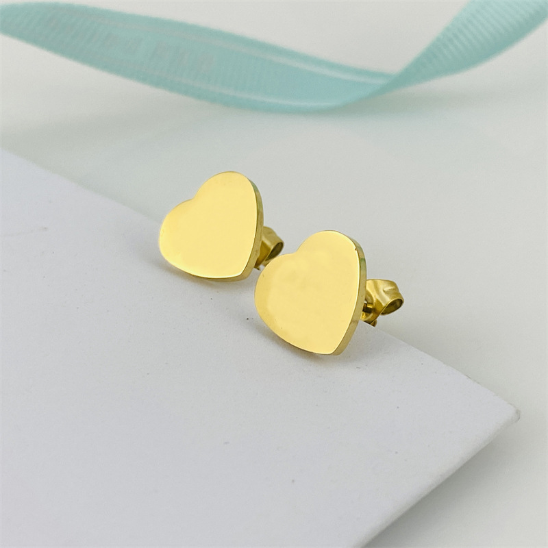 

T Designer Earrings Fashion Classic Charm Love Eard Luxury Brand 2022 New Earrings Party Wedding Daily Accessories Valentine's Day Gifts
