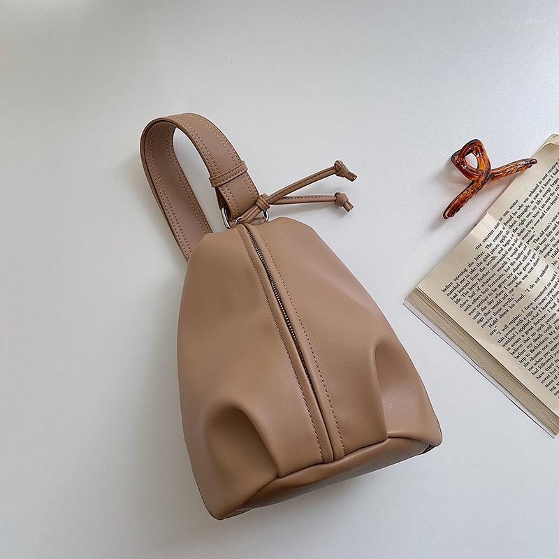 

Evening Bags Womens Korean Style Fashion One Shoulder Slant Bucket Bag, Black