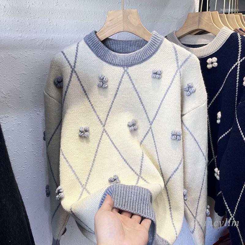 

Women's Sweaters Fashion Pull Sweater Women 2022 Autumn Winter Retro Three-Dimensional Flower Loose Soft Knitted Jumpers Ladies Top Nancylim, White