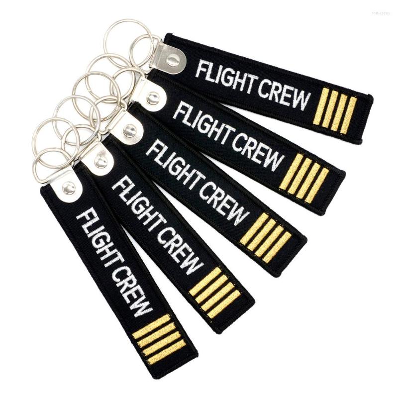 

Keychains 5Pcs/Lot Sell Flight Crew Key Label Fashion Tag Embroidery Keychain By Metal Wire High Quality Kiss Me Before Aviation