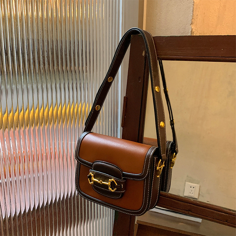

designer large bag Fashion Handbag Shoulder Bags Tote Woven Elements Ladies Luxury Crossbody Bags UnderarmBags Clouds Soft Calfskin 2022, Brown
